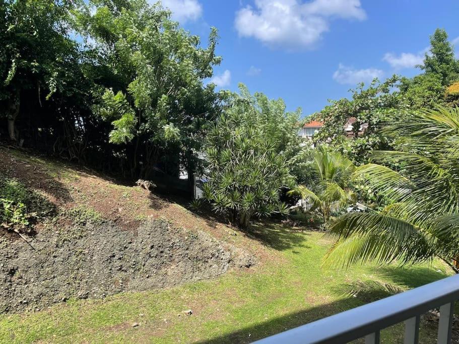 T2 Avec Parking - Entierement Climatise - Chez Elo Apartment Schoelcher Exterior photo